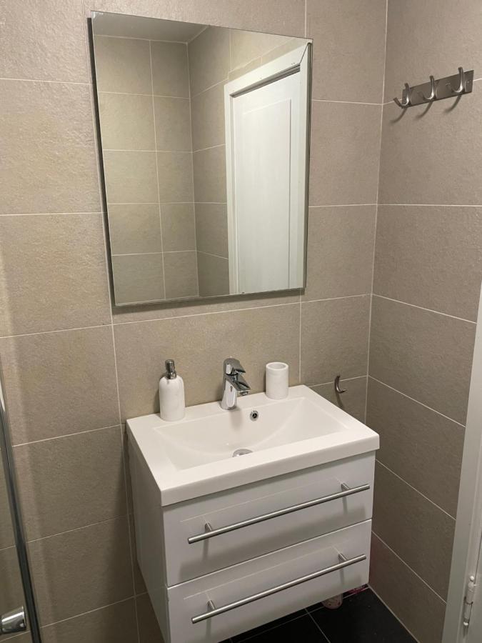 Central Studio Apartment Ставангер Экстерьер фото